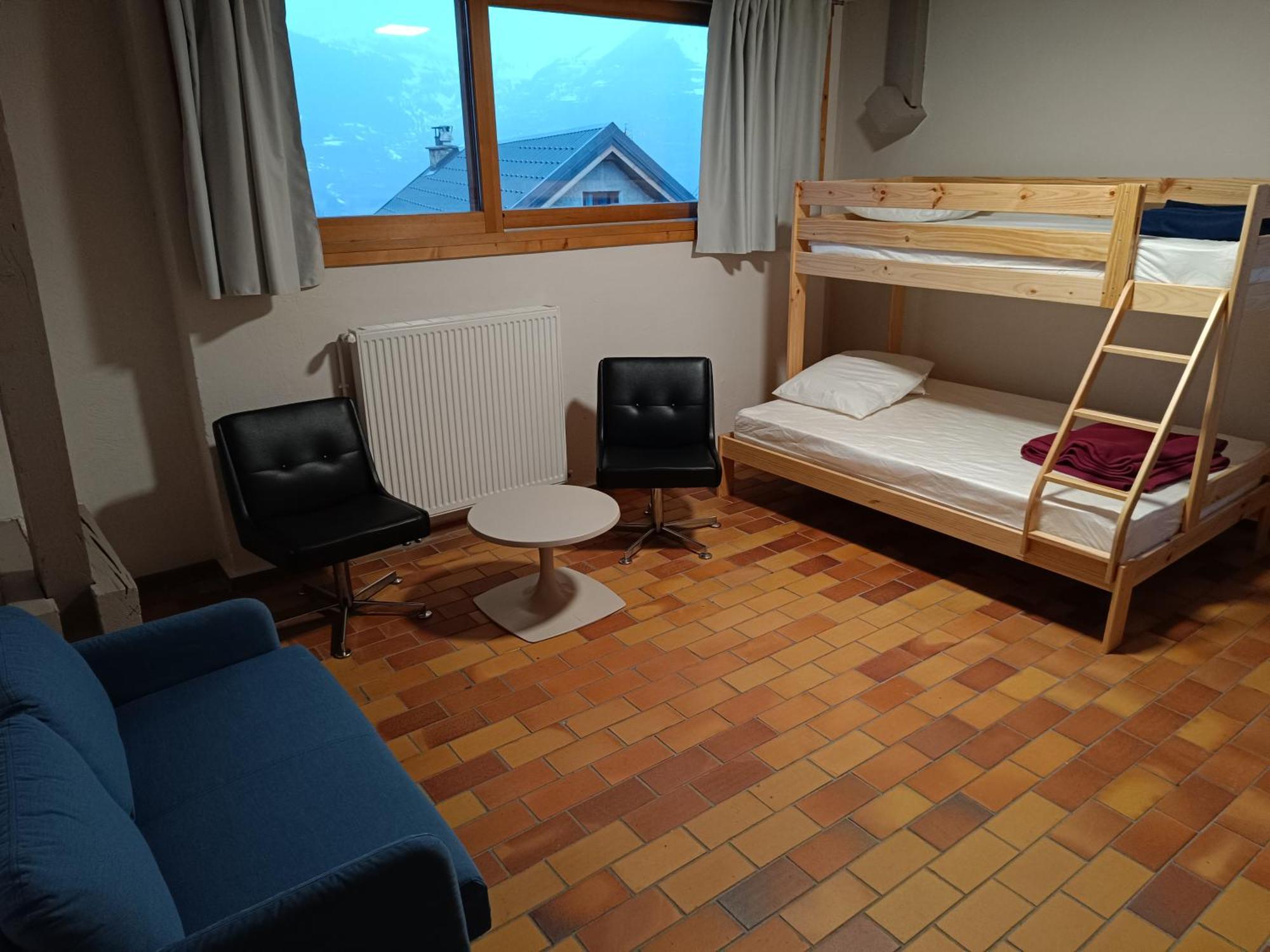 La Mansio De Bons Hostel Лес дьо Алпс Екстериор снимка
