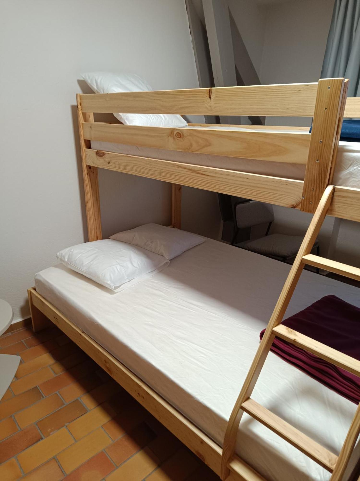 La Mansio De Bons Hostel Лес дьо Алпс Екстериор снимка